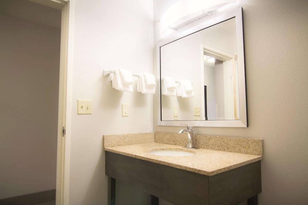 Hotel La Quinta By Wyndham Fairbanks Airport Zewnętrze zdjęcie