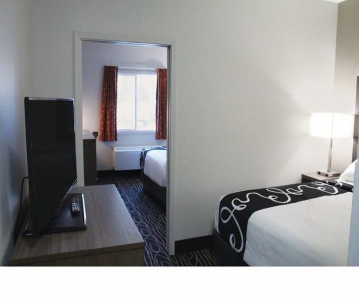 Hotel La Quinta By Wyndham Fairbanks Airport Zewnętrze zdjęcie