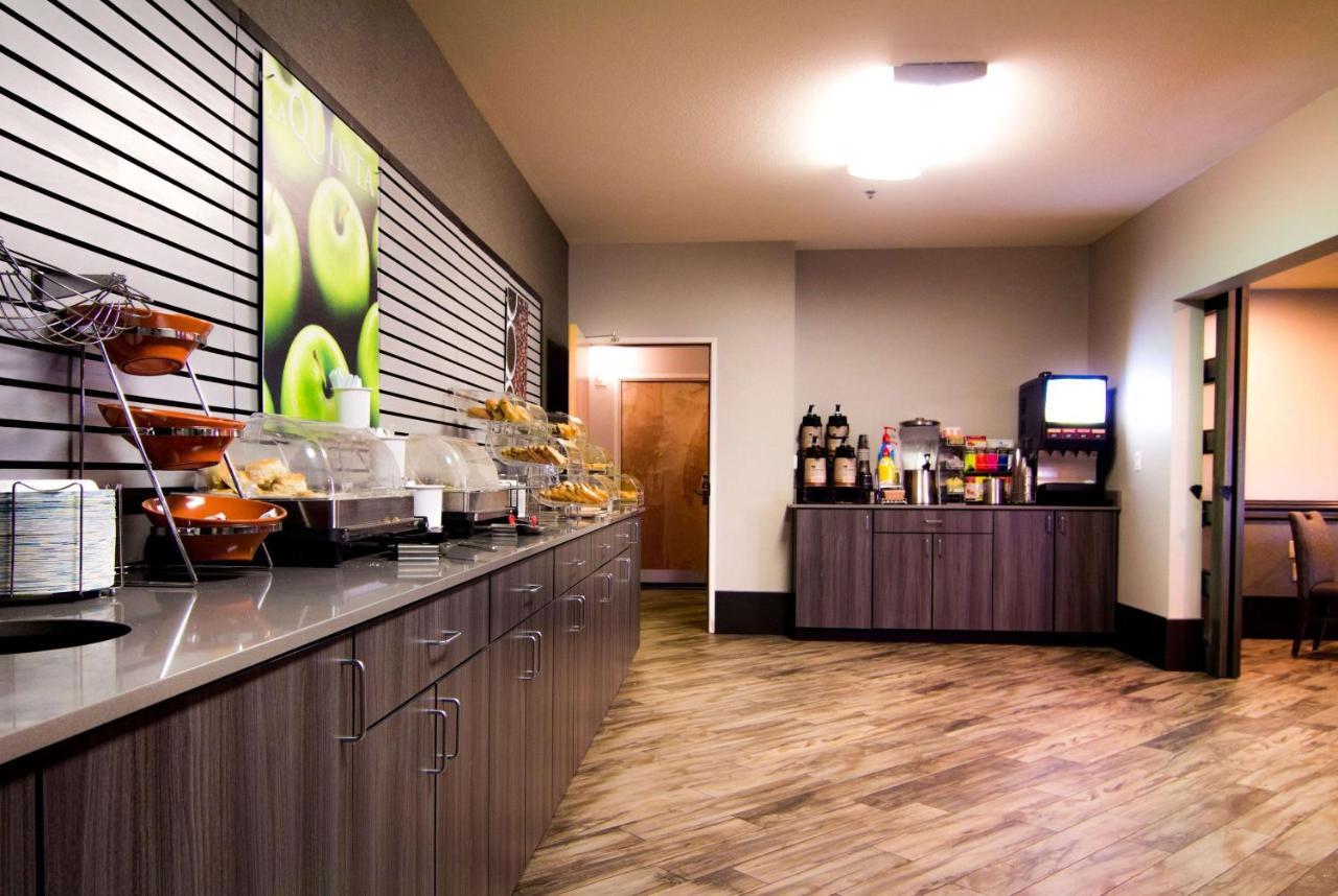 Hotel La Quinta By Wyndham Fairbanks Airport Zewnętrze zdjęcie
